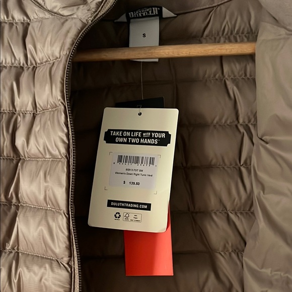 NWT Women's Down Right Long Vest size small - Picture 6 of 10